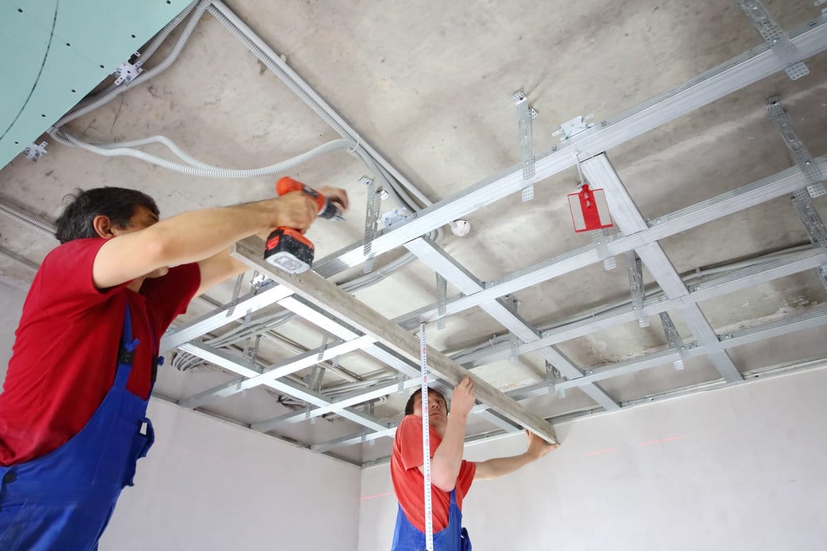 Un bon confort acoustique par une isolation phonique plafond