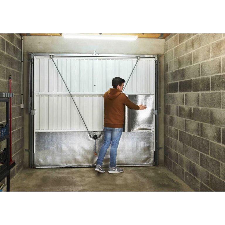 Kit d’isolation pour porte de garage : Réduire les déperditions de chaleur et les nuisances sonores