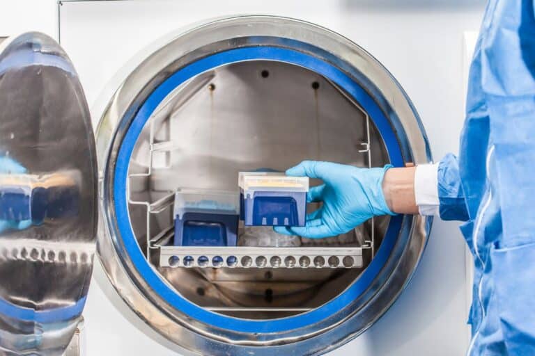 remplacer le plastique par un matériau comestible et vivant