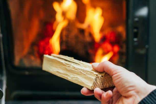 poêle à bois à accumulation économies température